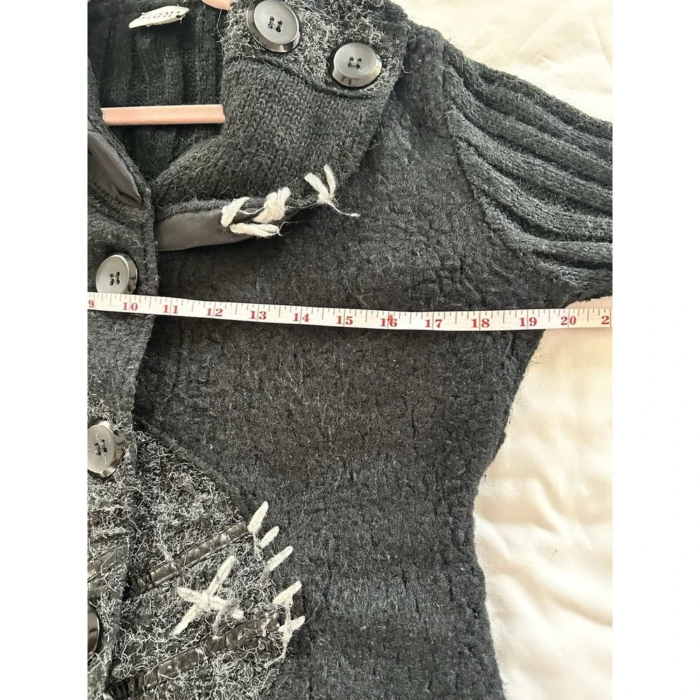 Sioni Women's Patchwork Button Up Sweater size M Whimsigoth Goth Artsy Lagenlook